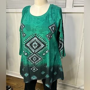 Collections Etc XXXL Green Aztec Print Tunic Top 3/4 Sleeve